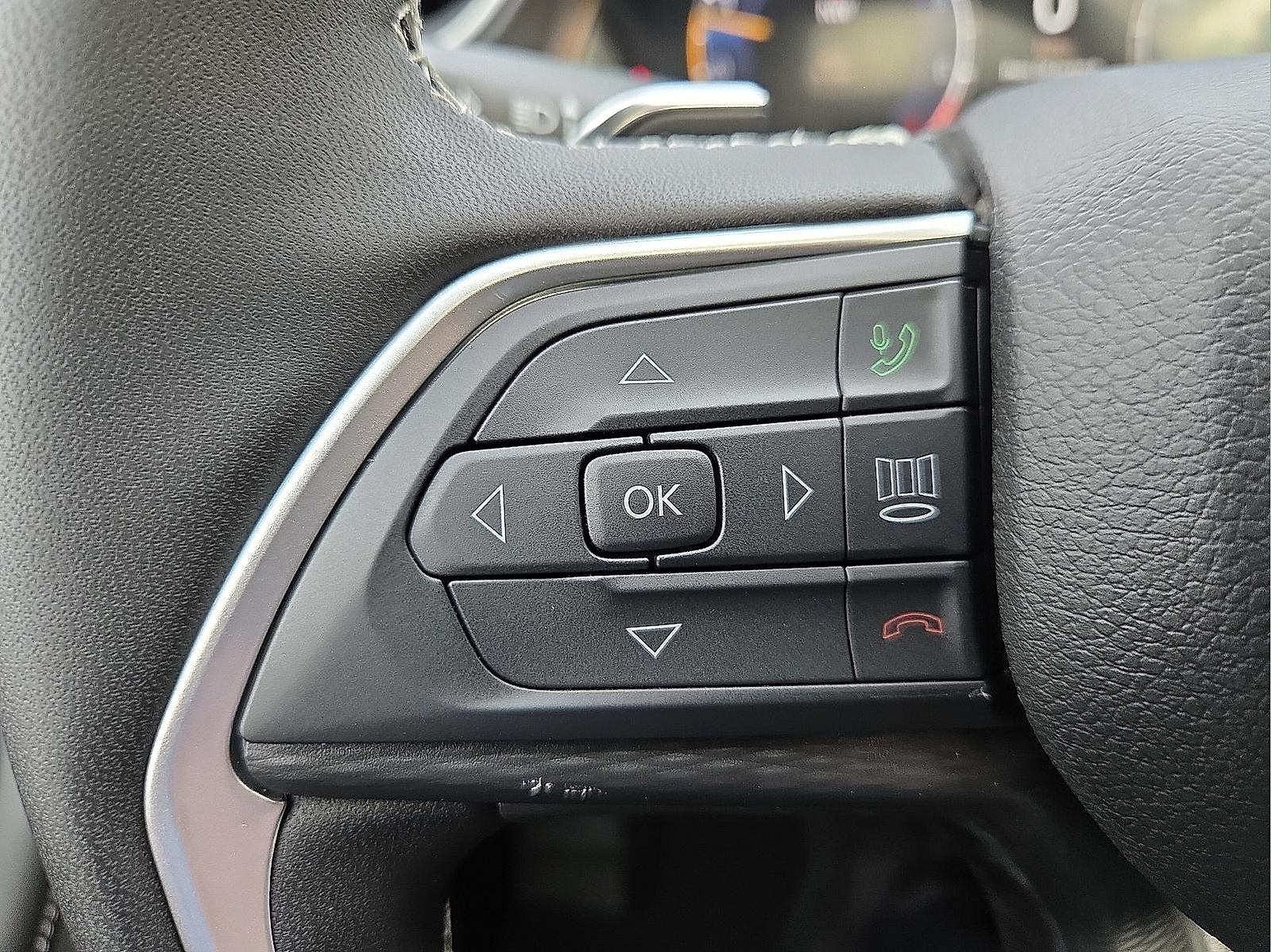 2026 Jeep Grand Cherokee GRAND CHEROKEE LAREDO X 4X4