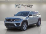 2026 Jeep Grand Cherokee GRAND CHEROKEE LAREDO X 4X4
