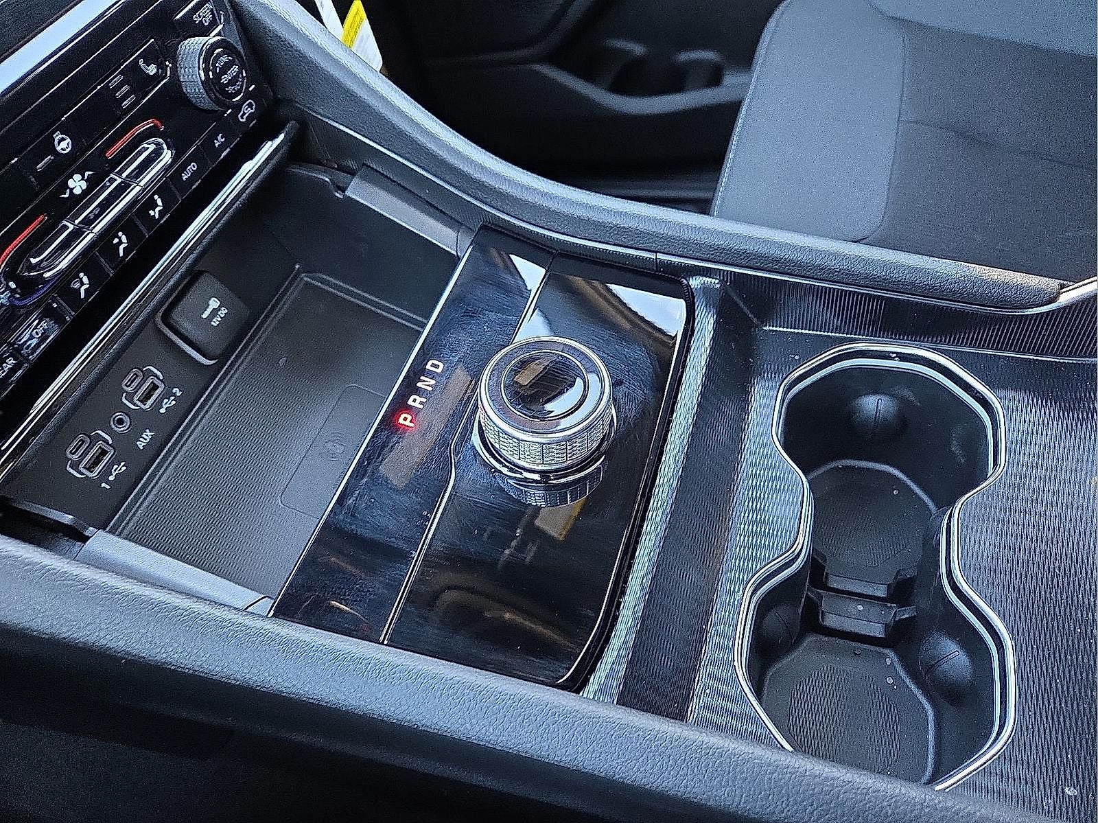 2026 Jeep Grand Cherokee GRAND CHEROKEE LAREDO X 4X4