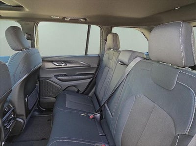 2026 Jeep Grand Cherokee GRAND CHEROKEE LAREDO X 4X4