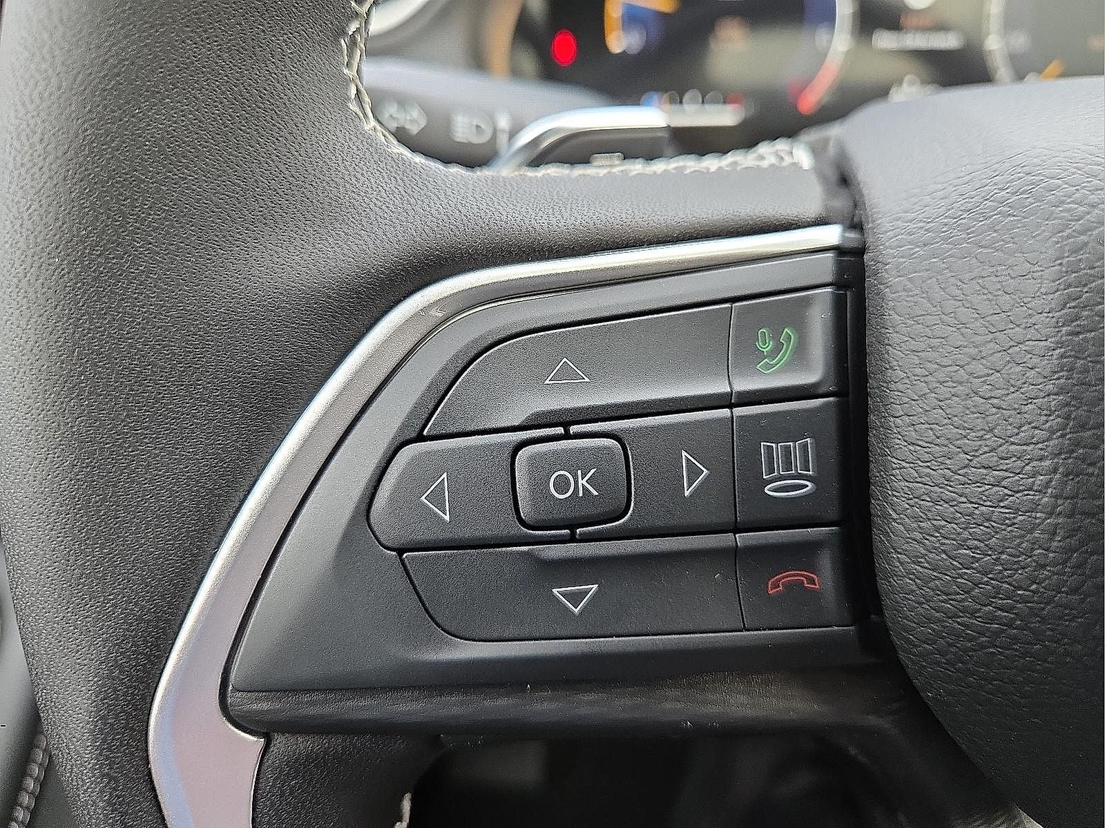 2026 Jeep Grand Cherokee GRAND CHEROKEE LAREDO X 4X4