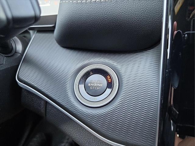 2025 Jeep Grand Cherokee Altitude X 4x4