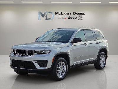 2026 Jeep Grand Cherokee GRAND CHEROKEE LAREDO X 4X4