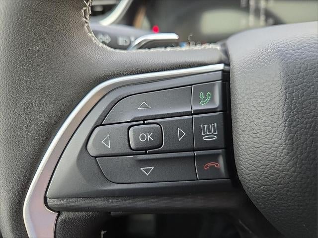 2026 Jeep Grand Cherokee GRAND CHEROKEE LAREDO X 4X4