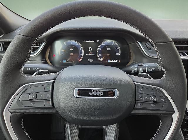 2026 Jeep Grand Cherokee GRAND CHEROKEE LAREDO X 4X4