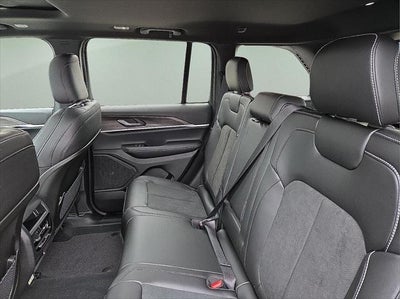 2026 Jeep Grand Cherokee GRAND CHEROKEE ALTITUDE 4X4