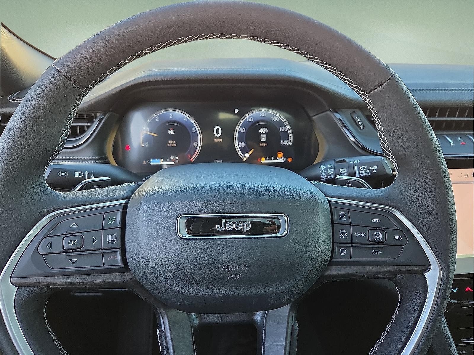 2026 Jeep Grand Cherokee GRAND CHEROKEE ALTITUDE 4X4