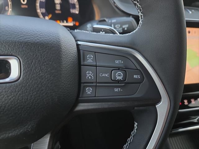 2027 Jeep Grand Cherokee GRAND CHEROKEE LAREDO ALTITUDE 4X4