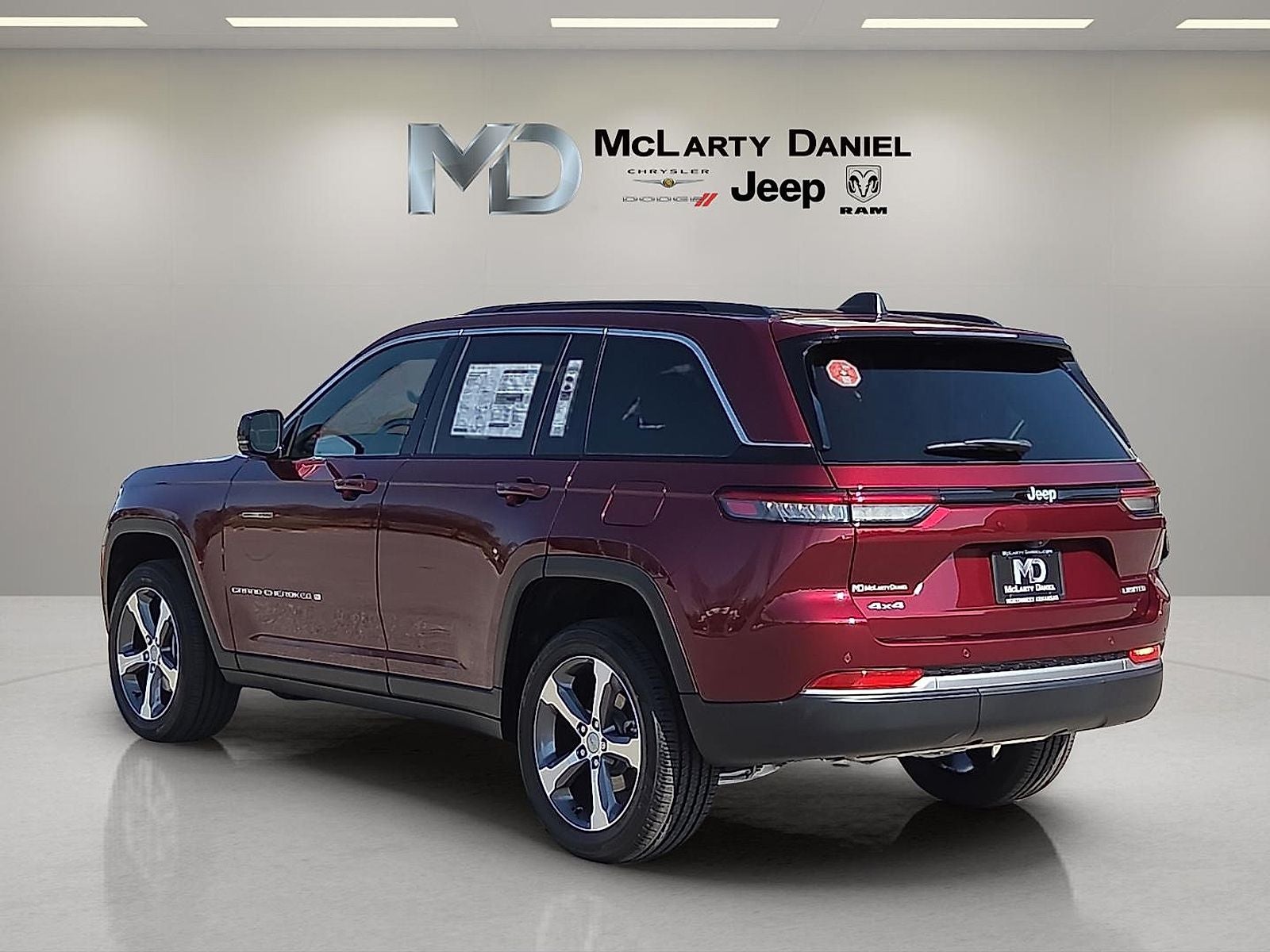 2026 Jeep Grand Cherokee GRAND CHEROKEE LIMITED 4X4