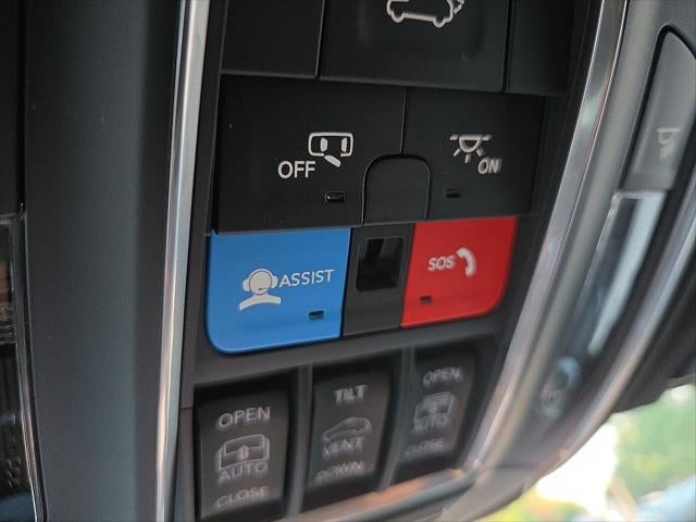2027 Jeep Grand Cherokee GRAND CHEROKEE LIMITED RESERVE 4X4