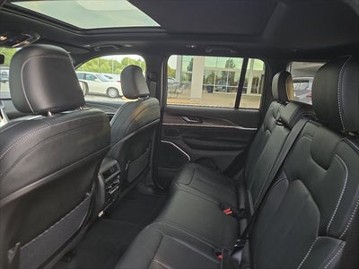 2027 Jeep Grand Cherokee GRAND CHEROKEE LIMITED RESERVE 4X4