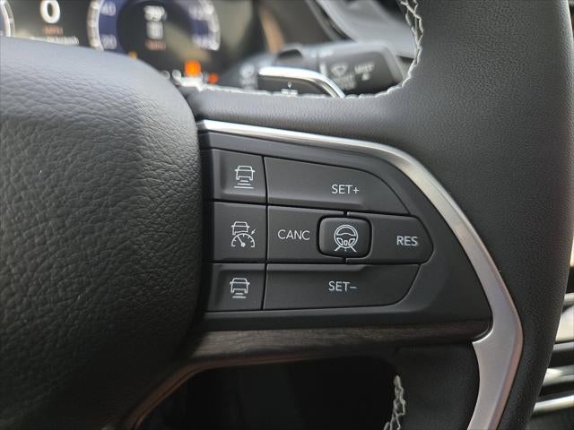 2027 Jeep Grand Cherokee GRAND CHEROKEE LIMITED RESERVE 4X4