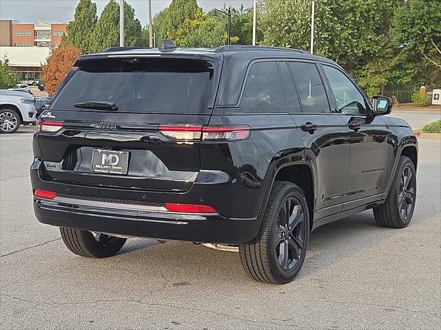 2027 Jeep Grand Cherokee GRAND CHEROKEE LIMITED RESERVE 4X4