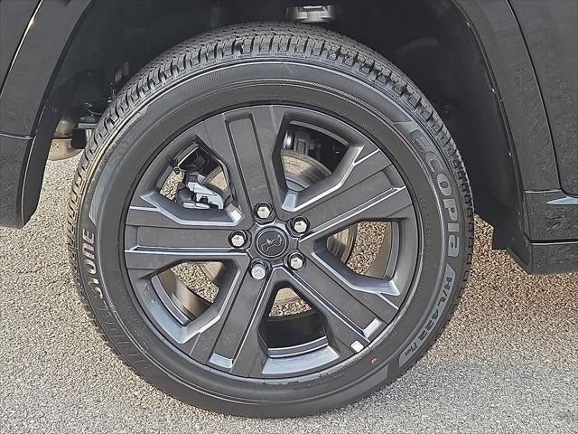 2027 Jeep Grand Cherokee GRAND CHEROKEE LIMITED RESERVE 4X4