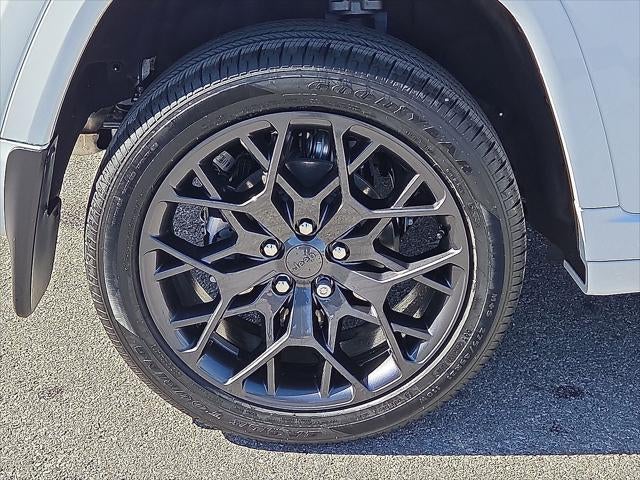 2026 Jeep Grand Cherokee GRAND CHEROKEE SUMMIT 4X4