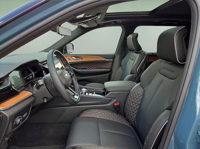 2026 Jeep Grand Cherokee GRAND CHEROKEE SUMMIT 4X4