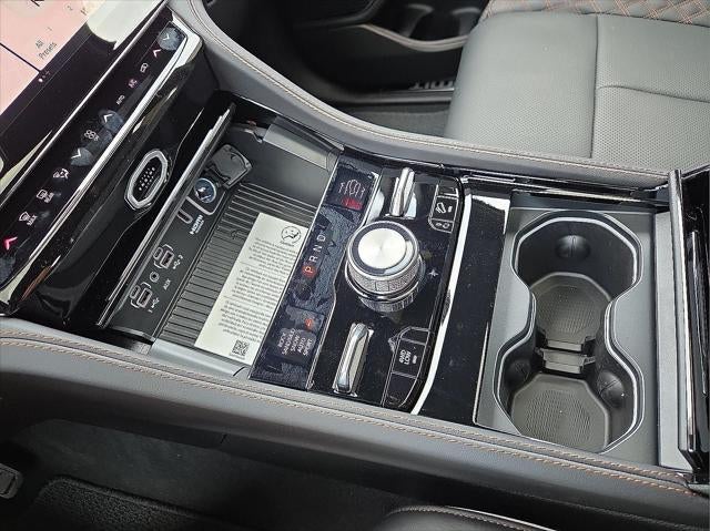 2026 Jeep Grand Cherokee GRAND CHEROKEE SUMMIT 4X4