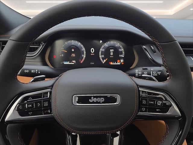 2027 Jeep Grand Cherokee GRAND CHEROKEE SUMMIT 4X4