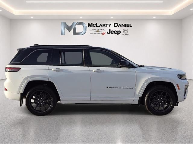 2027 Jeep Grand Cherokee GRAND CHEROKEE SUMMIT 4X4