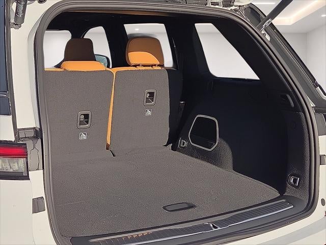 2027 Jeep Grand Cherokee GRAND CHEROKEE SUMMIT 4X4