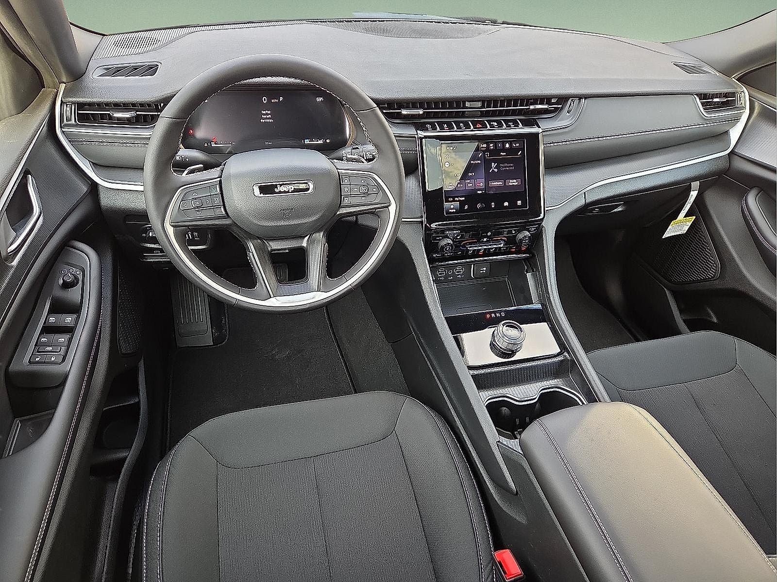 2026 Jeep Grand Cherokee GRAND CHEROKEE L LAREDO X 4X4