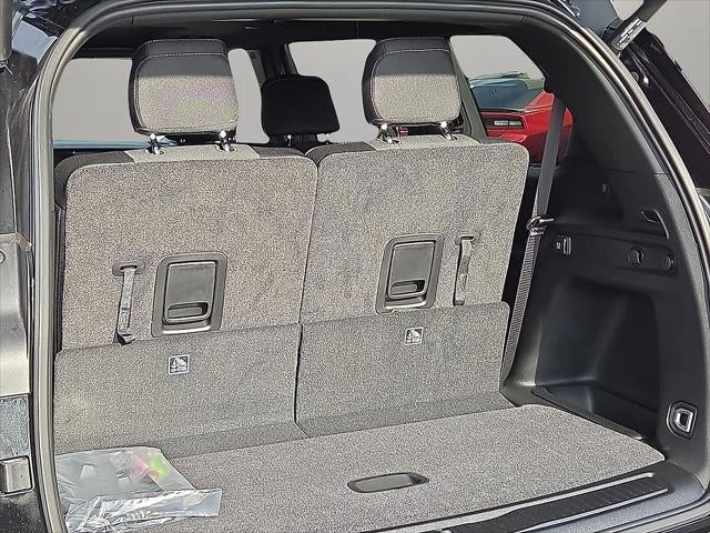 2026 Jeep Grand Cherokee GRAND CHEROKEE L LAREDO X 4X4