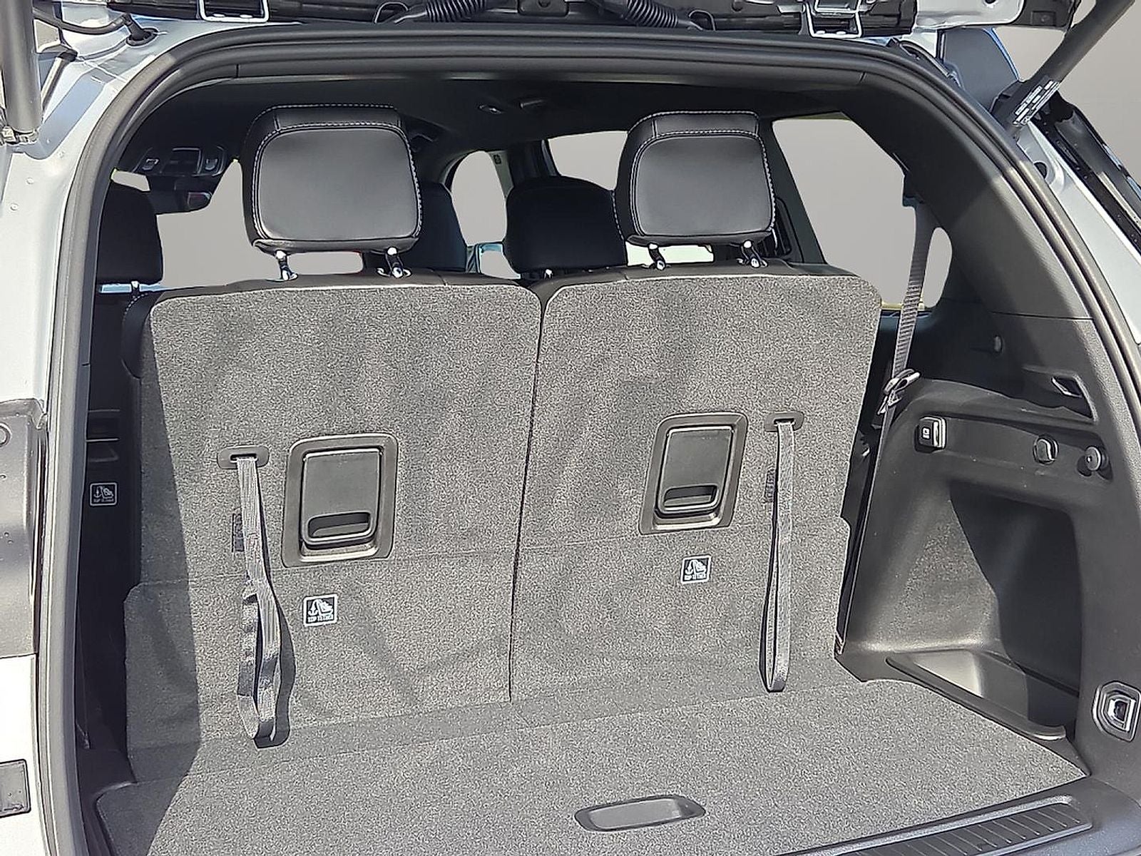 2025 Jeep Grand Cherokee GRAND CHEROKEE L ALTITUDE 4X4