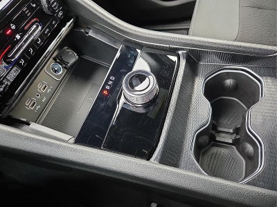 2025 Jeep Grand Cherokee GRAND CHEROKEE L LAREDO 4X4