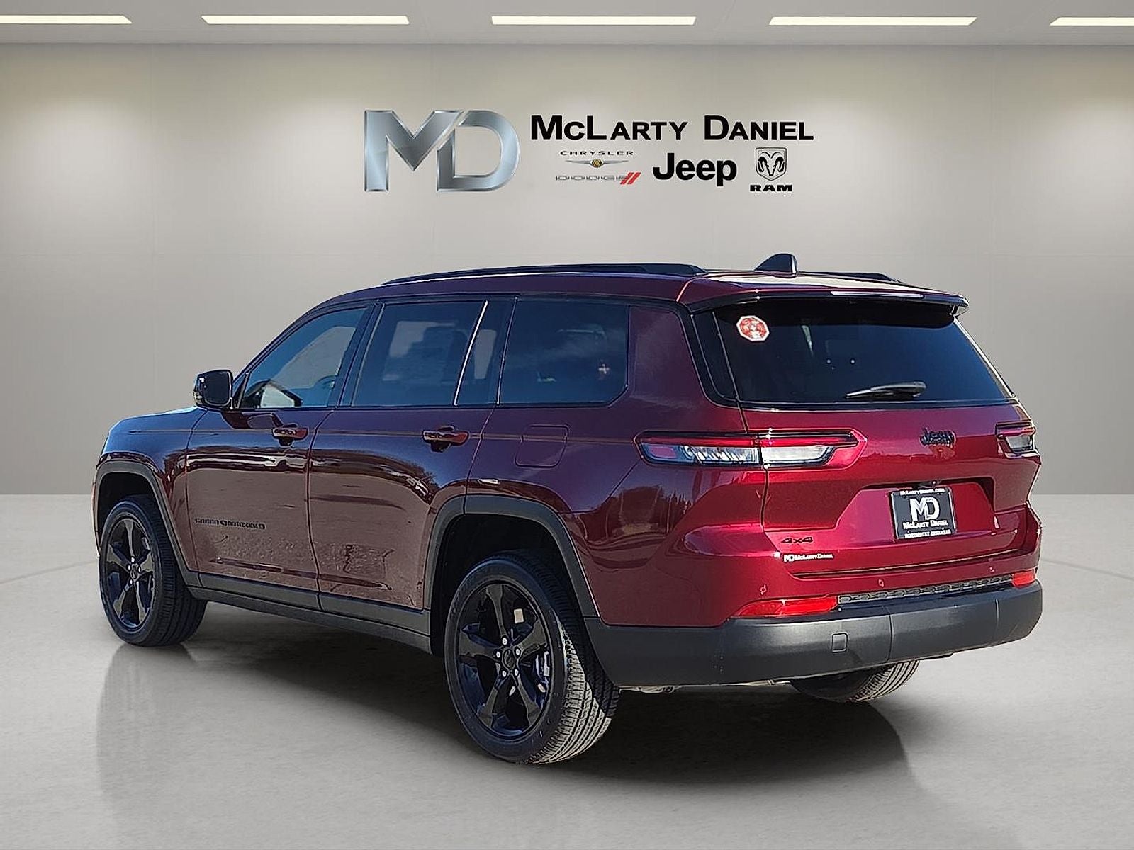 2025 Jeep Grand Cherokee GRAND CHEROKEE L ALTITUDE X 4X4