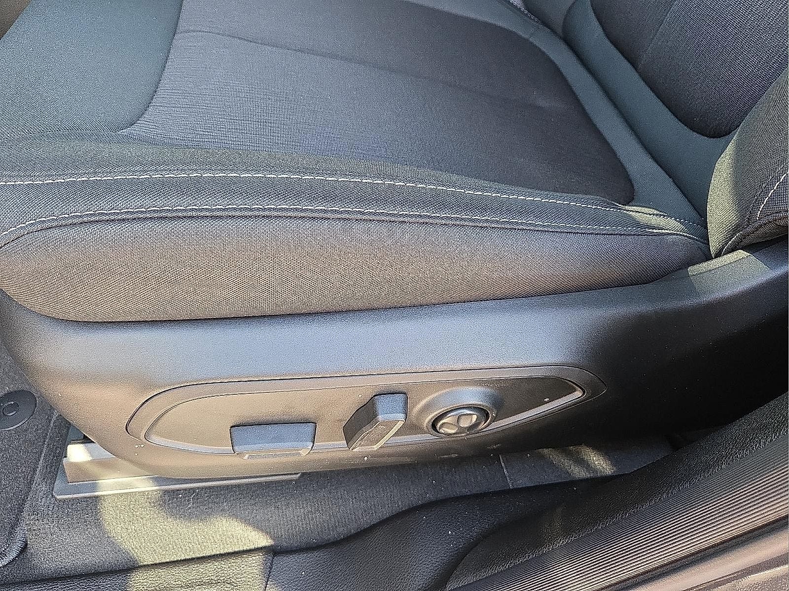 2026 Jeep Grand Cherokee GRAND CHEROKEE L LAREDO X 4X4