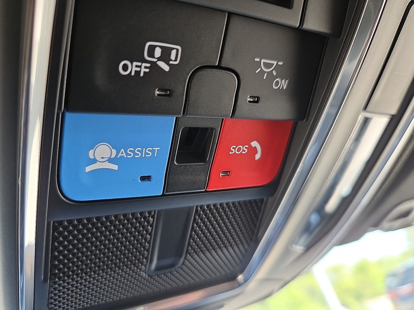 2025 Jeep Grand Cherokee GRAND CHEROKEE L LAREDO 4X4