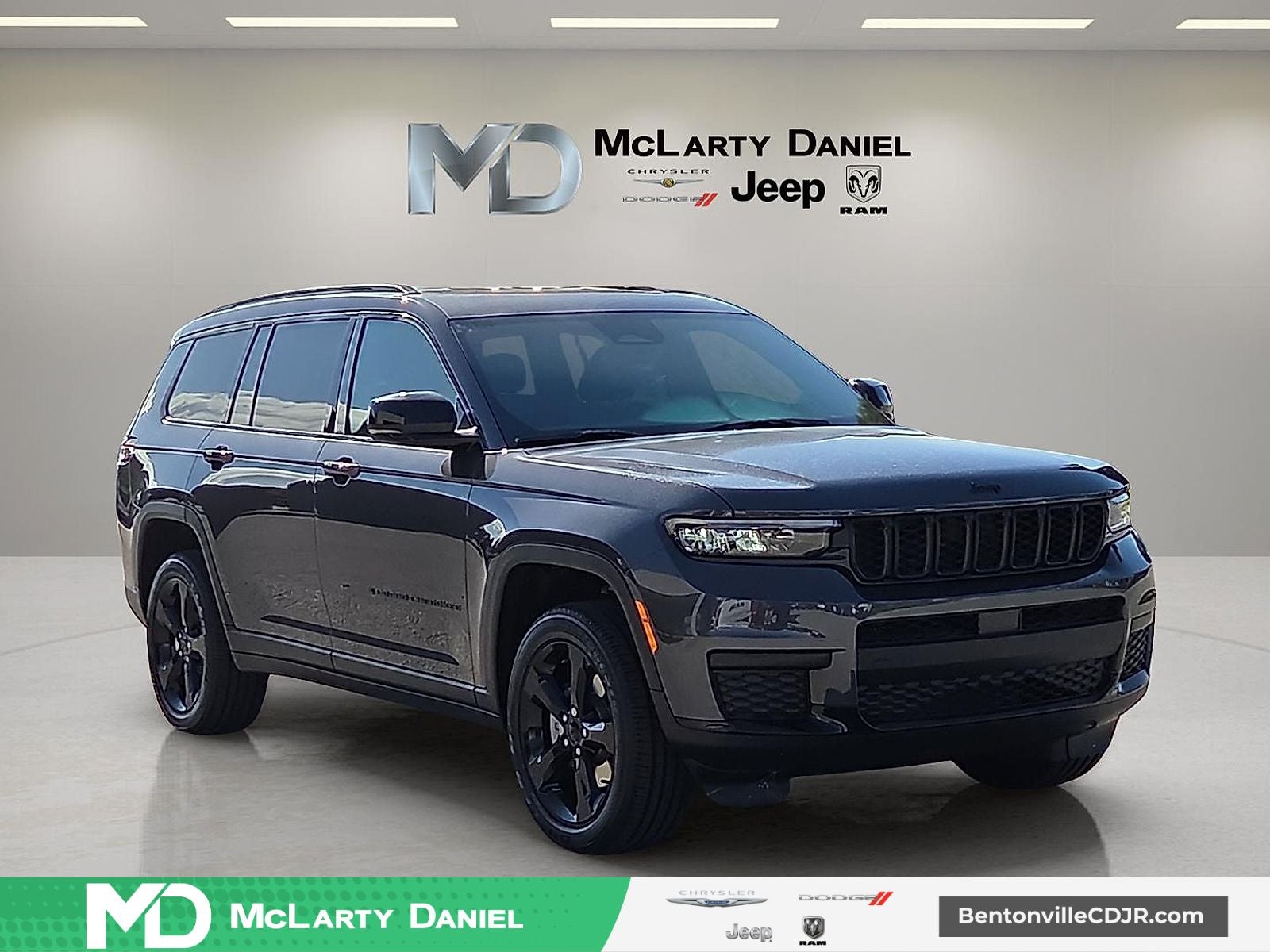 2025 Jeep Grand Cherokee GRAND CHEROKEE L ALTITUDE 4X4