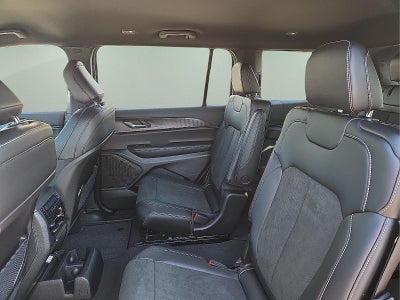 2025 Jeep Grand Cherokee GRAND CHEROKEE L ALTITUDE 4X4