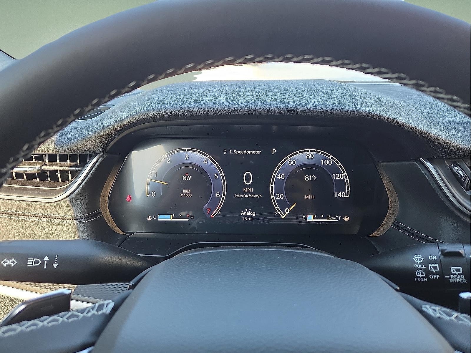 2025 Jeep Grand Cherokee GRAND CHEROKEE L ALTITUDE 4X4