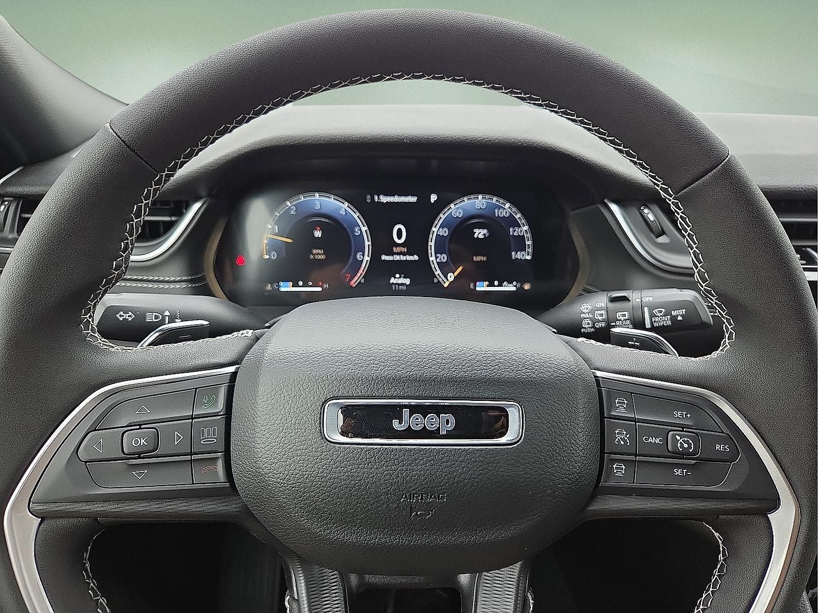 2025 Jeep Grand Cherokee GRAND CHEROKEE L LAREDO 4X4