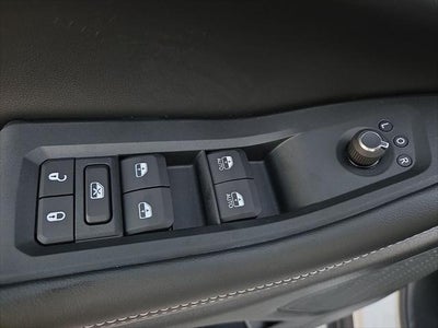 2027 Jeep Grand Cherokee GRAND CHEROKEE L LAREDO ALTITUDE 4X4