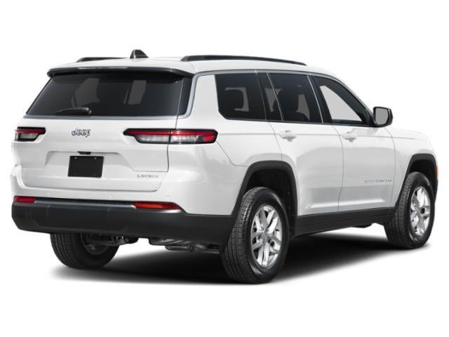 2027 Jeep Grand Cherokee Laredo Altitude