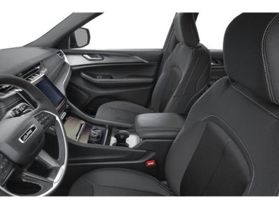 2027 Jeep Grand Cherokee Laredo Altitude