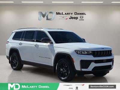 2026 Jeep Grand Cherokee GRAND CHEROKEE L LAREDO ALTITUDE 4X4