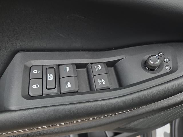 2027 Jeep Grand Cherokee GRAND CHEROKEE L LAREDO ALTITUDE 4X4