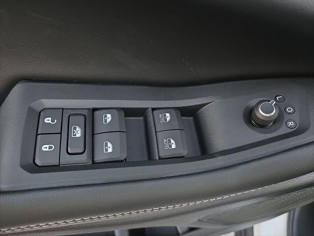 2027 Jeep Grand Cherokee GRAND CHEROKEE L LAREDO ALTITUDE 4X4