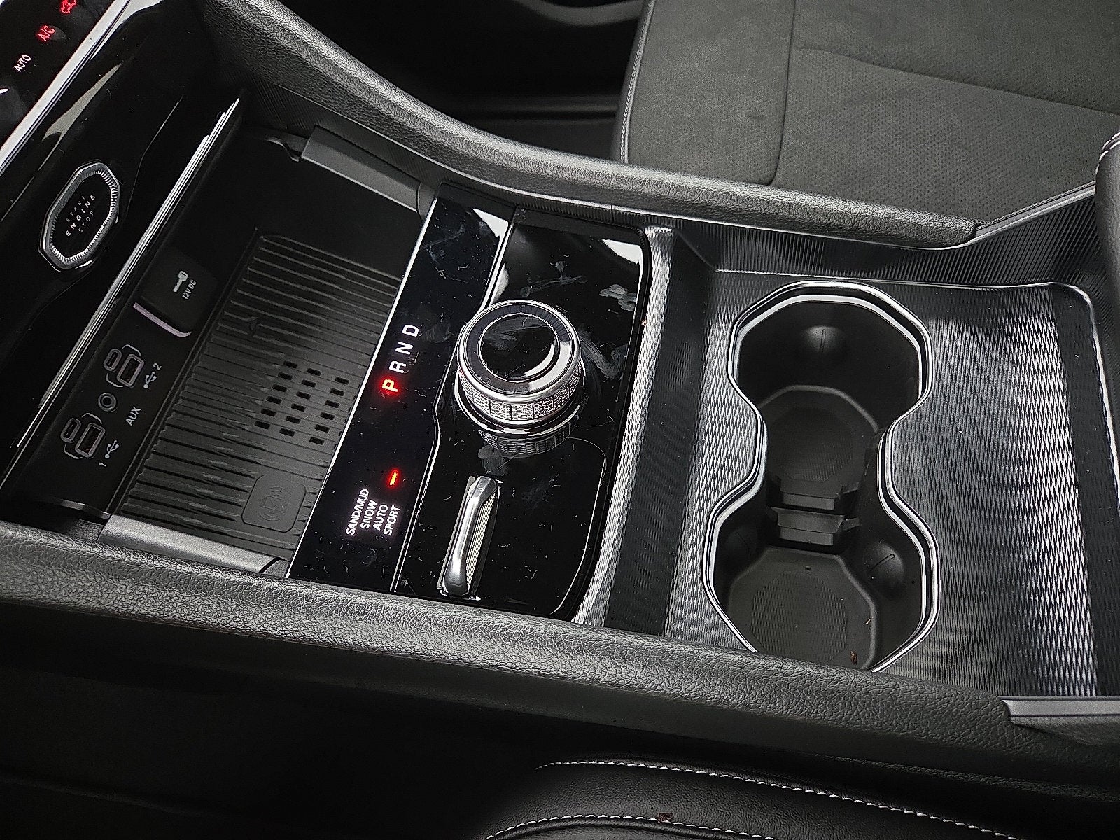 2027 Jeep Grand Cherokee GRAND CHEROKEE L LAREDO ALTITUDE 4X4