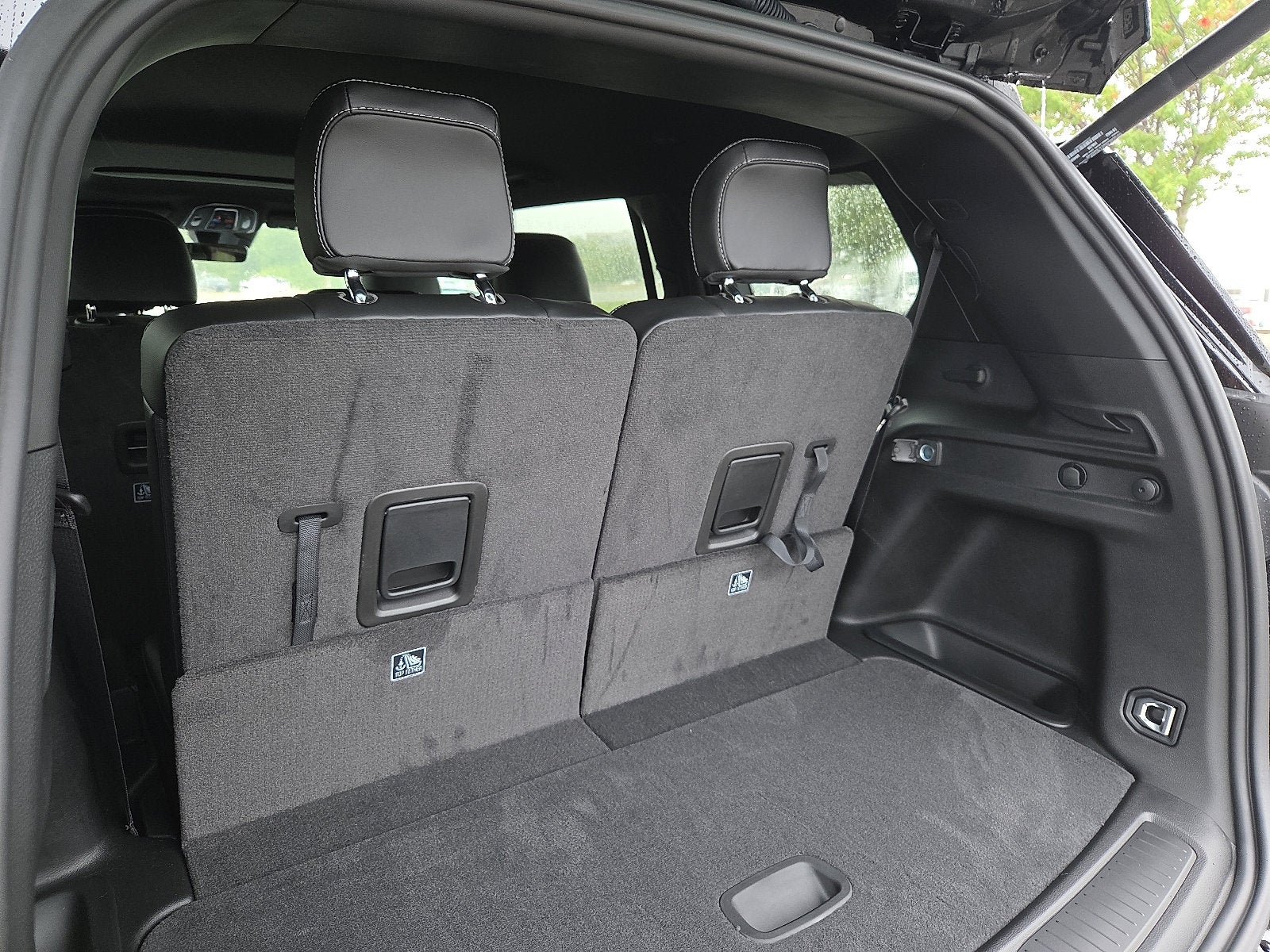2027 Jeep Grand Cherokee GRAND CHEROKEE L LAREDO ALTITUDE 4X4