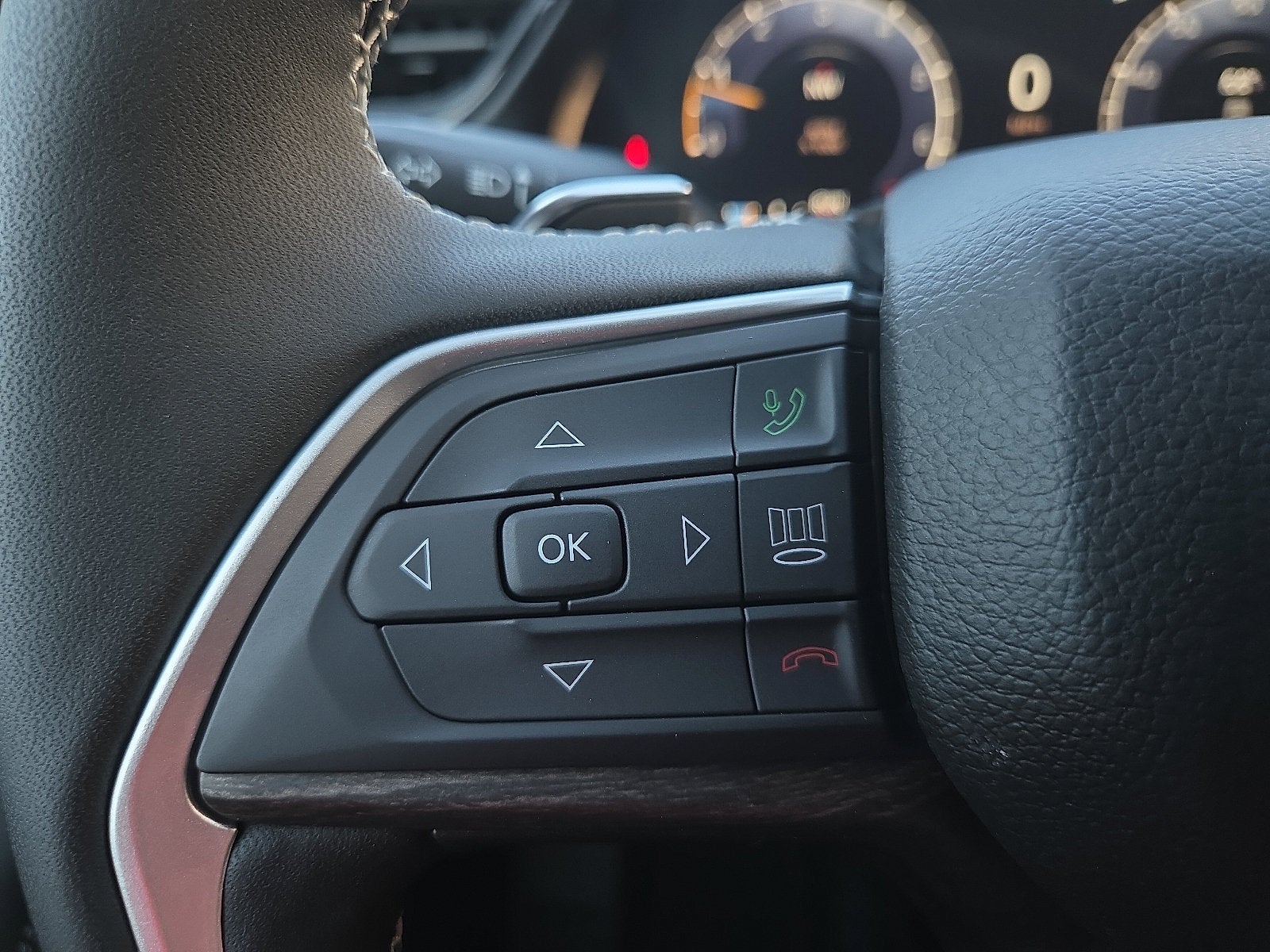 2027 Jeep Grand Cherokee GRAND CHEROKEE L LAREDO ALTITUDE 4X4