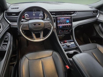 2025 Jeep Grand Cherokee L Limited 4x4