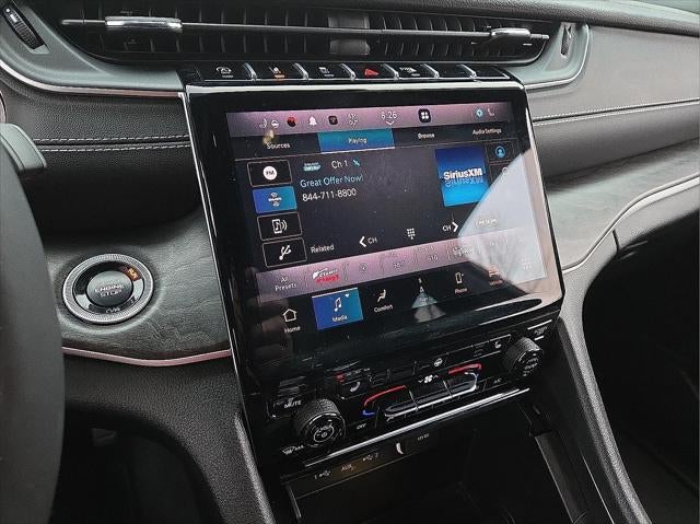 2025 Jeep Grand Cherokee L Limited 4x4