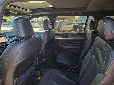 2027 Jeep Grand Cherokee GRAND CHEROKEE L LIMITED 4X4