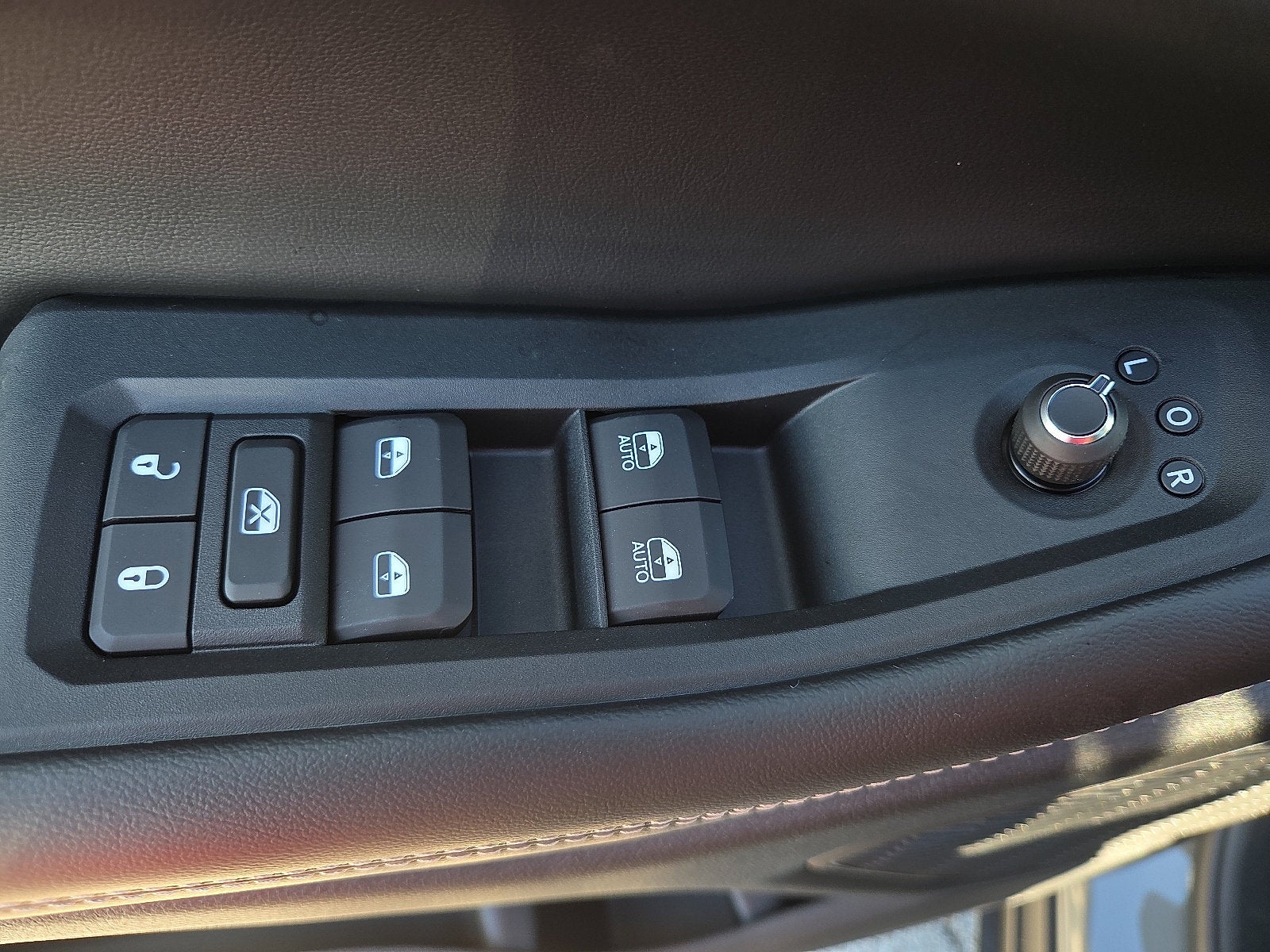 2027 Jeep Grand Cherokee GRAND CHEROKEE L LIMITED 4X4