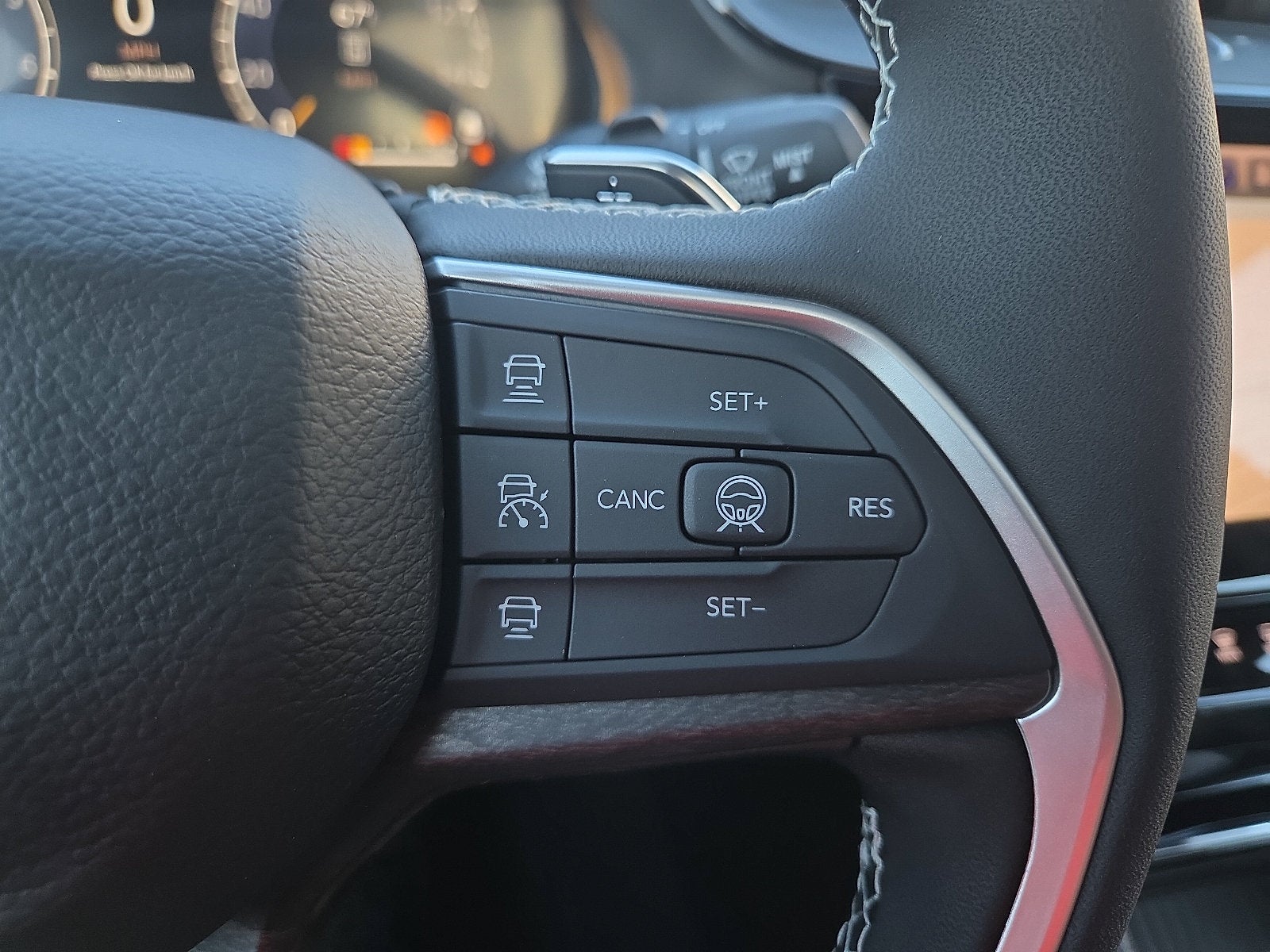 2027 Jeep Grand Cherokee GRAND CHEROKEE L LIMITED 4X4