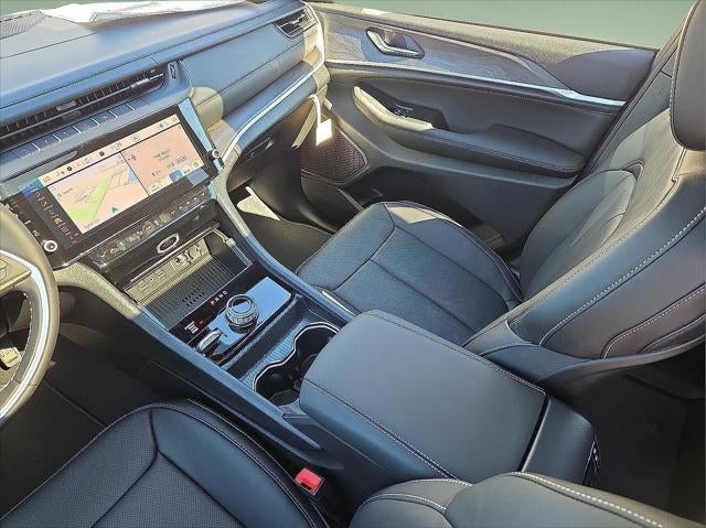 2026 Jeep Grand Cherokee GRAND CHEROKEE L LIMITED RESERVE 4X4